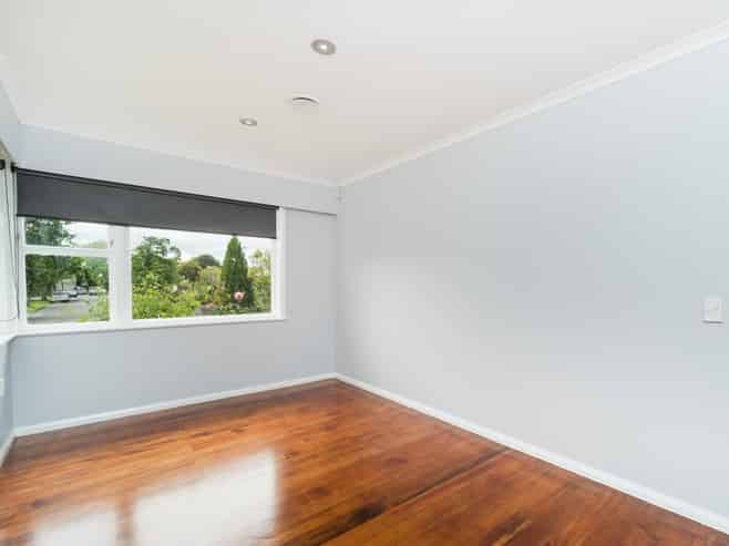 18 Karamea Crescent, Kelvin Grove