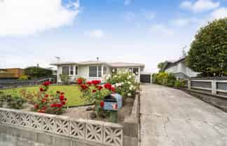 18 Karamea Crescent, Kelvin Grove