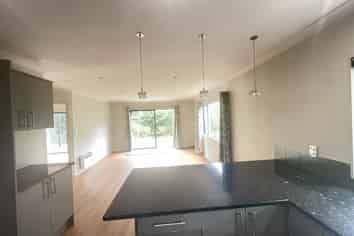 34 Baltersan Drive, Flat Bush