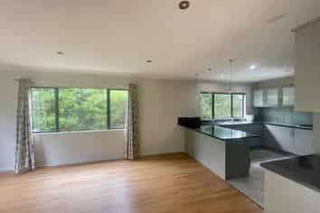 34 Baltersan Drive, Flat Bush