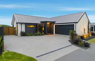 35 Frank Ernest Crescent, Prebbleton