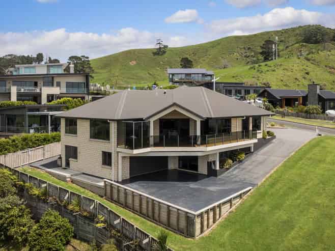 19  Tohora View, Waihi Beach