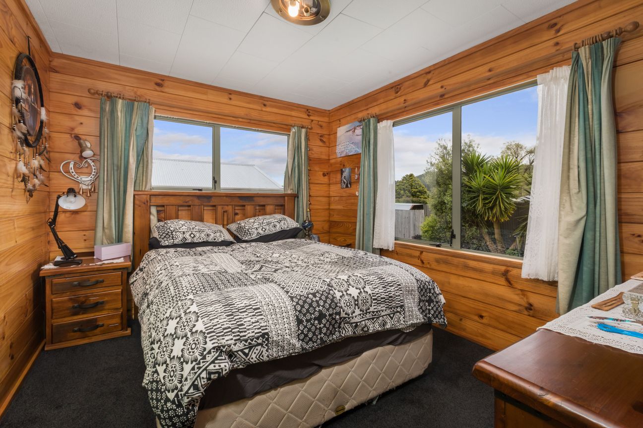 Home, Sleepout, Double Garage! – pohled 6