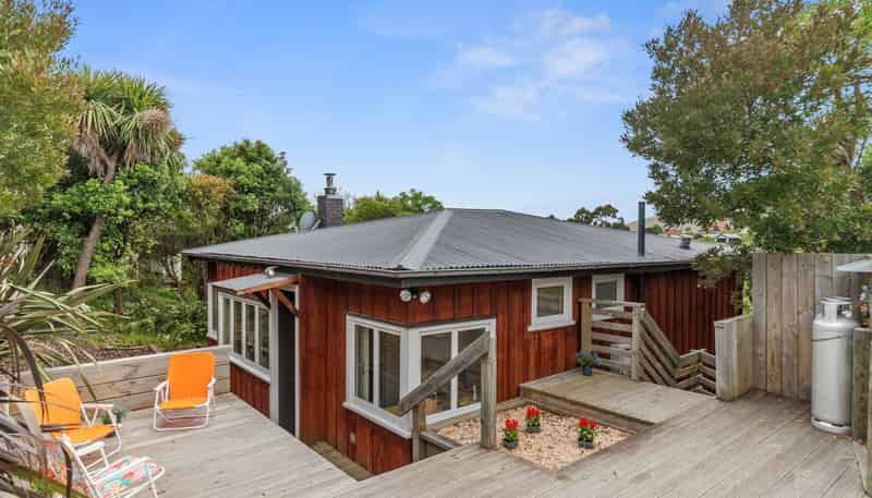 2A Kura Lane, Diamond Harbour