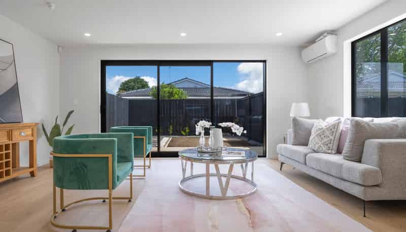2/45 Great South Road, Takanini