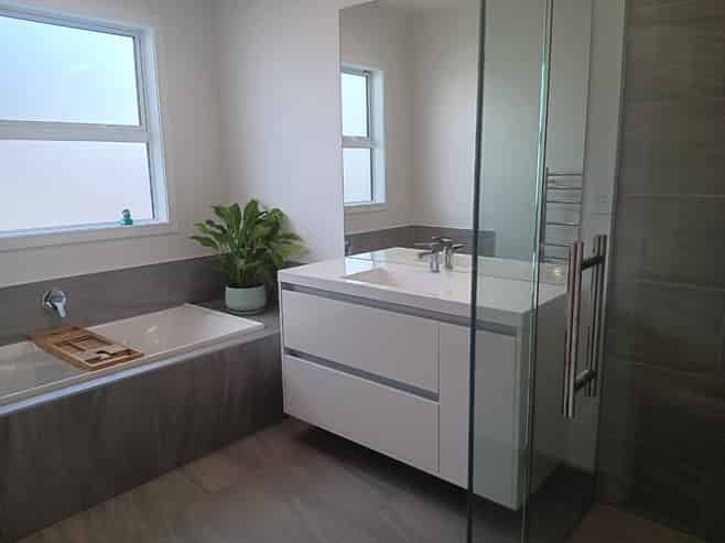 3 Meech Way , Frimley