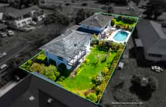 2/375 East Coast Road, Mairangi Bay