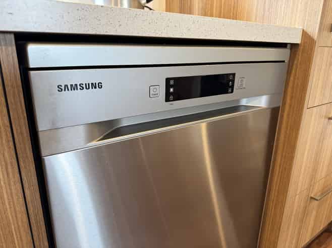 25/101 Mackworth Street, Woolston