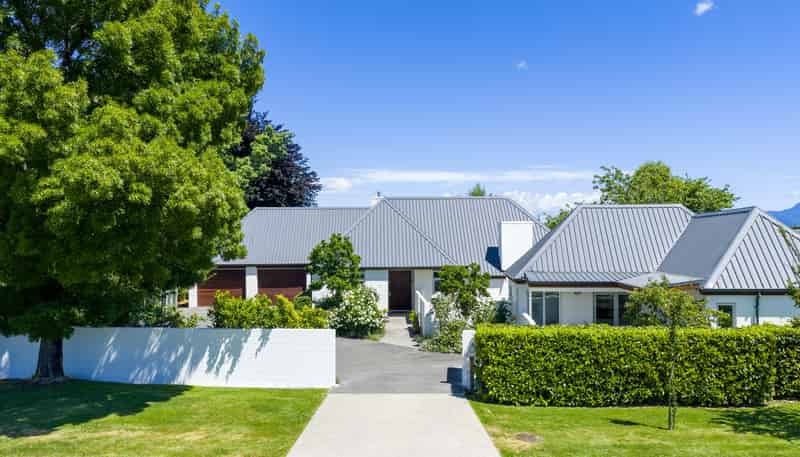 6 Severne Street, Springlands