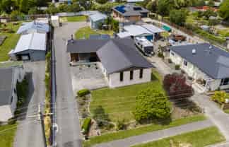 20A and B Alma Street, Renwick