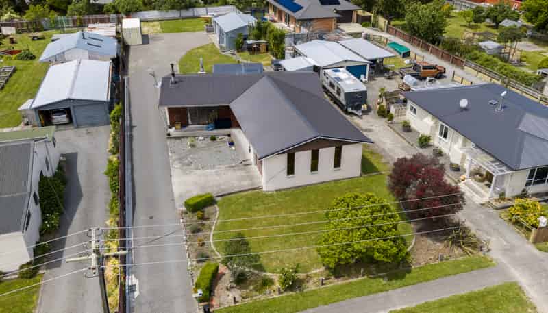 20A and B Alma Street, Renwick