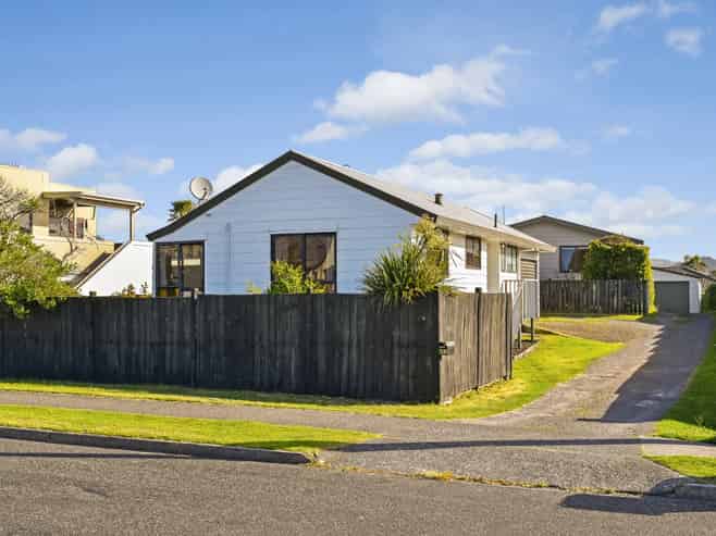 59 Percy Road, Papamoa