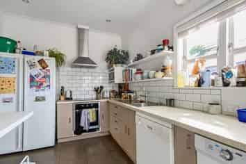 37 Chilka Street, Berhampore