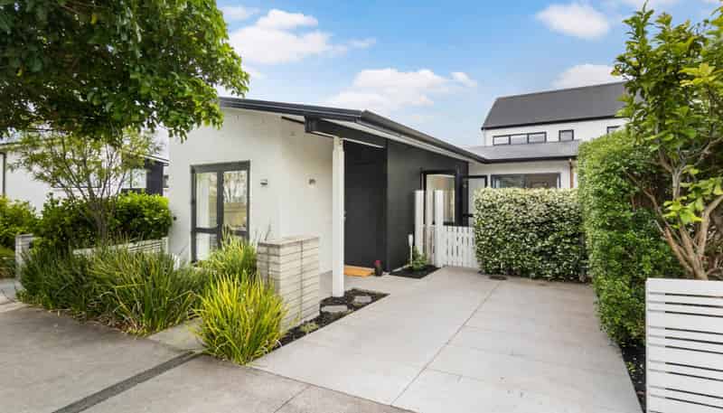 8 Saltmarsh Road, Hobsonville