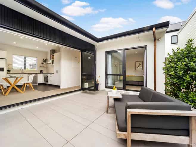 8 Saltmarsh Road, Hobsonville