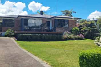 12 Titoki Avenue, Waipahihi