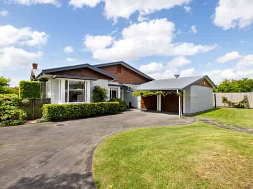 58 Lake Crescent, Hamilton Lake