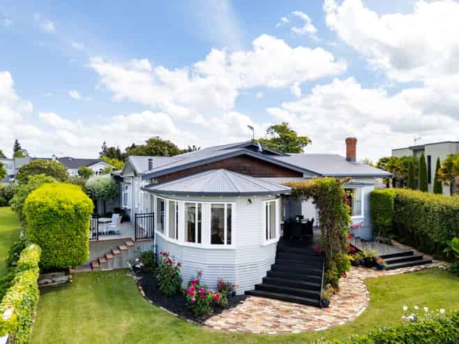 58 Lake Crescent, Hamilton Lake