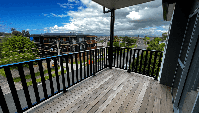 201/3 Beaumonts Way, Manurewa