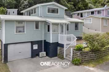 54 Cardiff Crescent, CANNONS CREEK