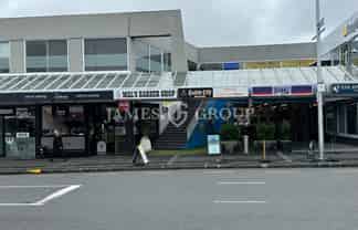 SMART LAYOUT IN PRIME SUBURBAN LOCATION