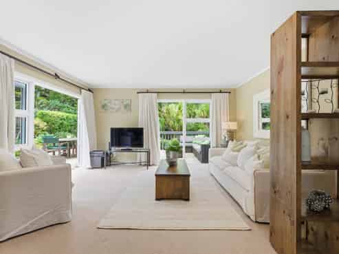 91B & 93A Edmund Street, Saint Heliers