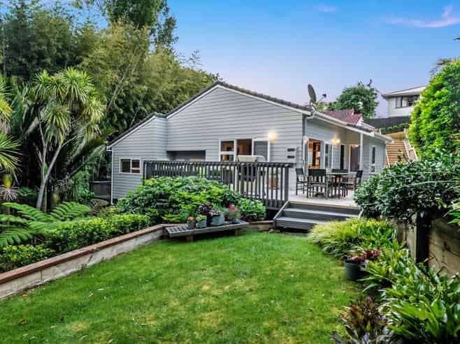 91B & 93A Edmund Street, Saint Heliers