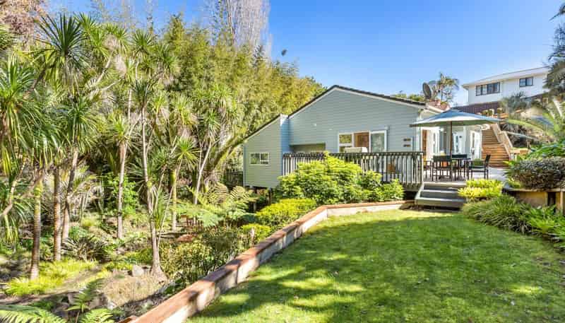 91B & 93A Edmund Street, Saint Heliers