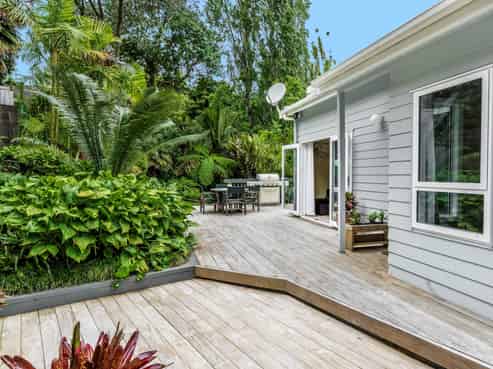 91B & 93A Edmund Street, Saint Heliers