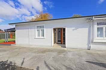 703 Grays Road, Mahora