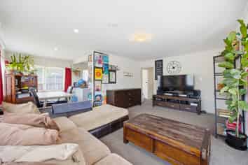 2/1 Raddock Place, Half Moon Bay