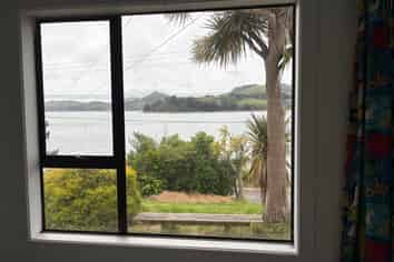 72 St Leonards Drive, Saint Leonards