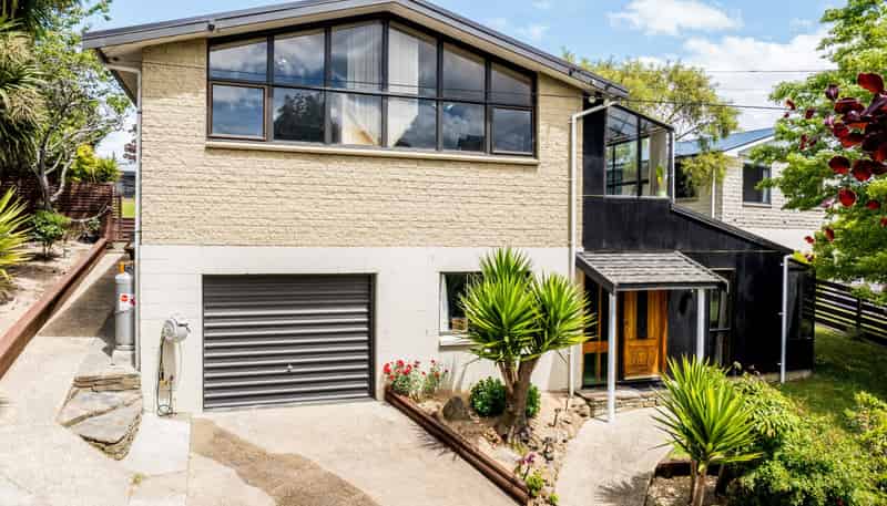 121 Barr Street, Kenmure