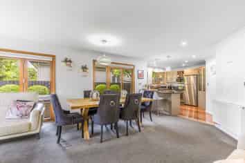 63 Lees Street, Gladstone