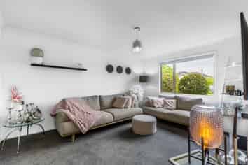 63 Lees Street, Gladstone