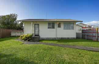 42B Burns Avenue, Takaro