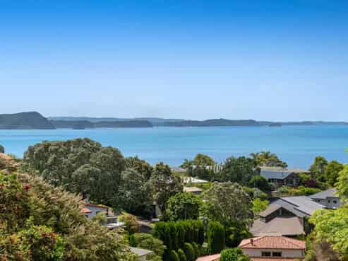 304A Whangaparaoa Road, Stanmore Bay