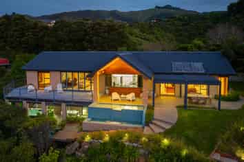 50 Bay Vista Drive, Pohara