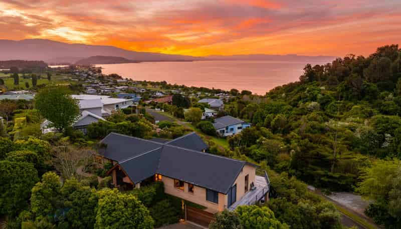 50 Bay Vista Drive, Pohara