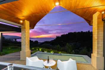 50 Bay Vista Drive, Pohara