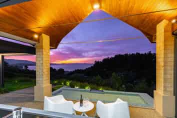 50 Bay Vista Drive, Pohara