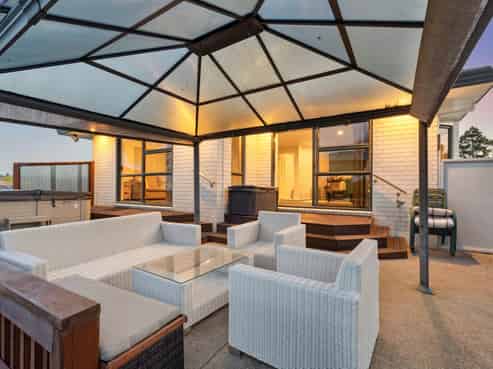 16 Vesca Place, Golflands