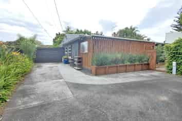 11B Alma Road, Milford