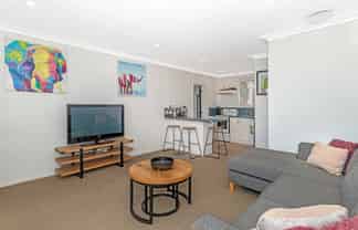 2/10 Queens Road, Elgin