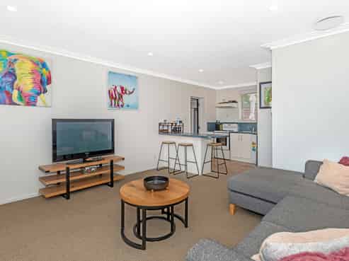 2/10 Queens Road, Elgin