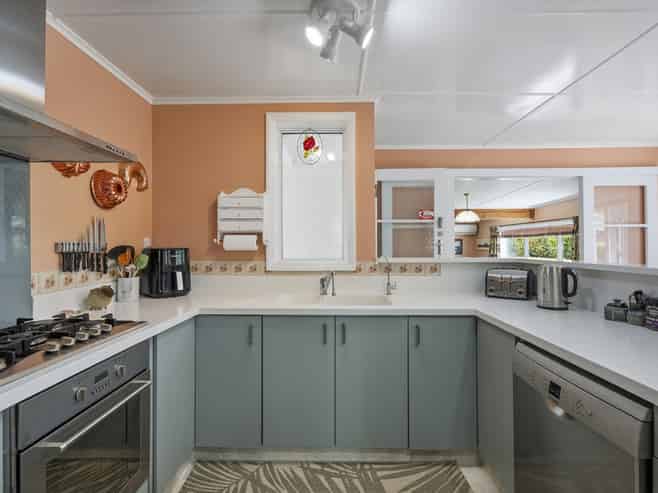 10 French Street, Moturoa