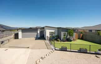 2 Cranford Road, Richmond