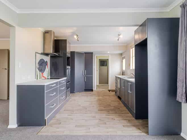 587 Campbell Road, Bunnythorpe