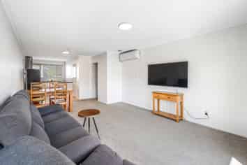 2/38 Ballater Place, Highland Park