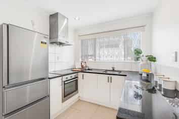 2/38 Ballater Place, Highland Park